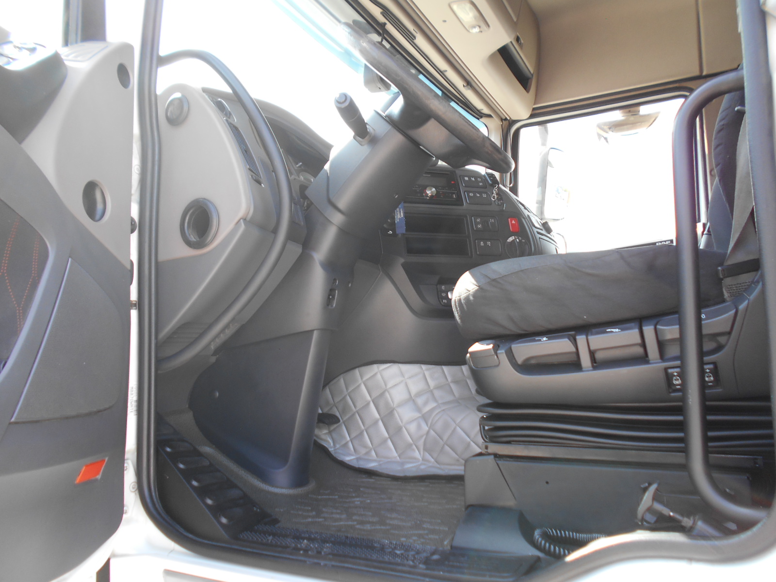 DAF XF 450 FAN 6x2 TELAIO PASSO 4200 - ADR - immagine 19