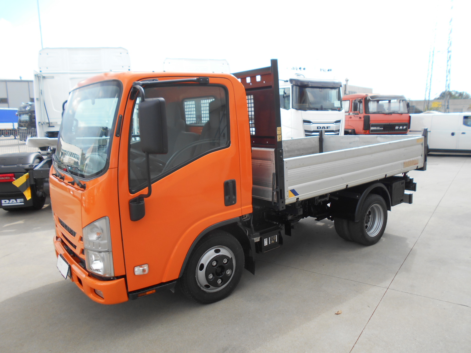ISUZU M21 RIBALTABILE