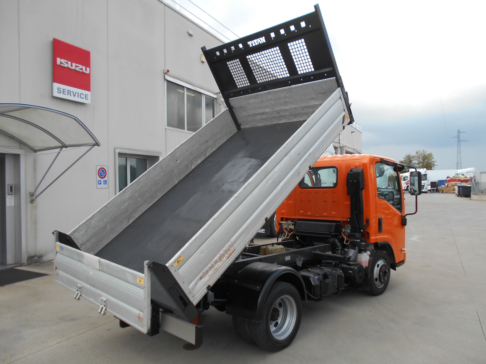 ISUZU M21 RIBALTABILE - immagine 9
