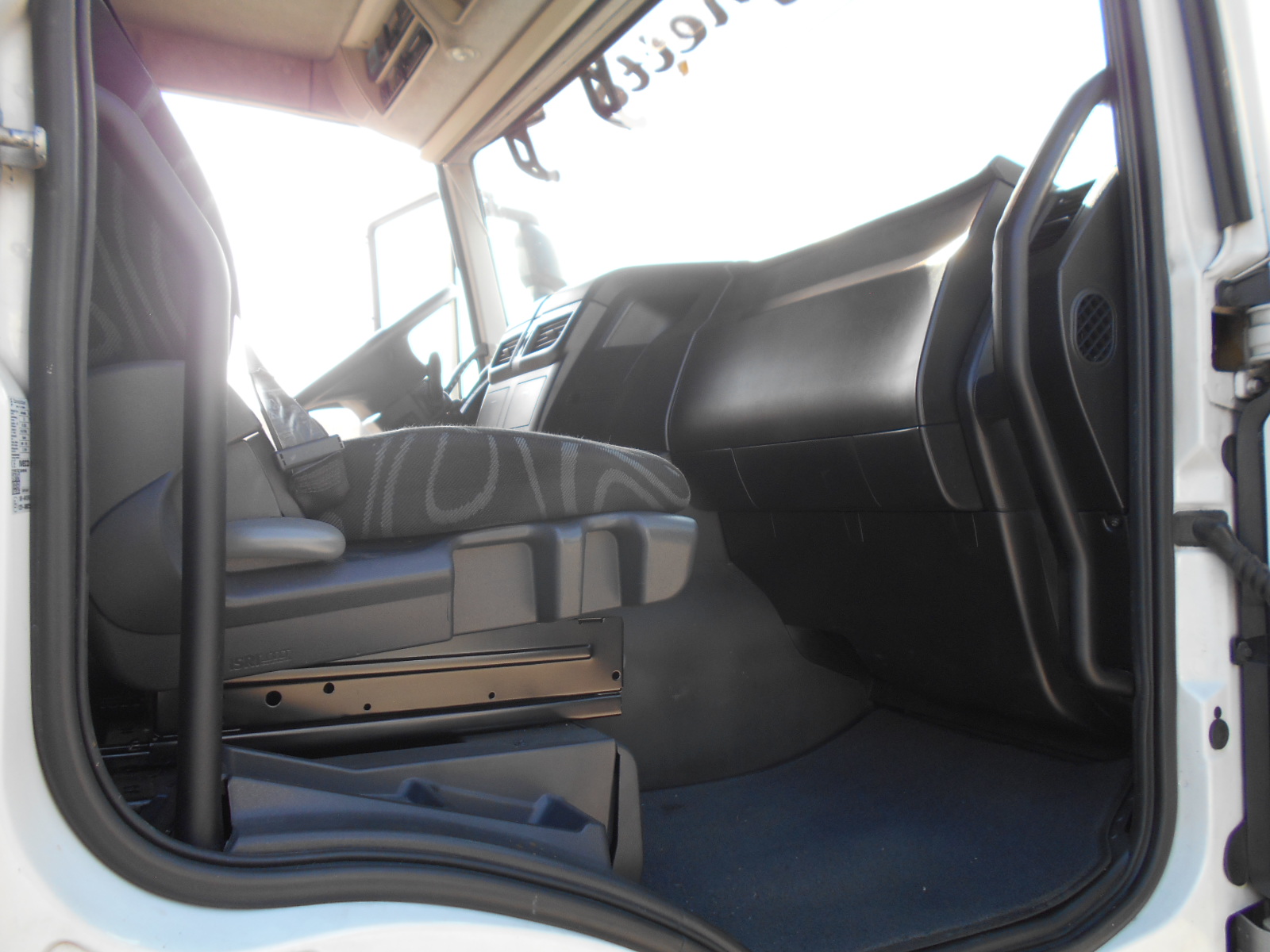 IVECO STRALIS 360 FRIGORIFERO - immagine 27